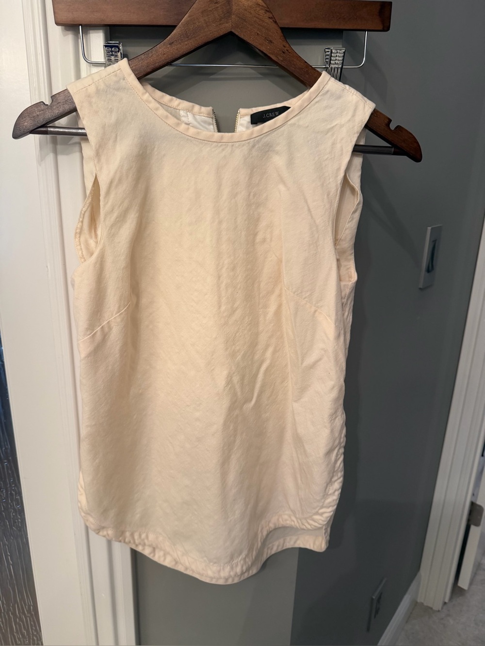 J.Crew 100% Wool Sleeveless Shell Top Ivory Cream Size 0 Career Classic